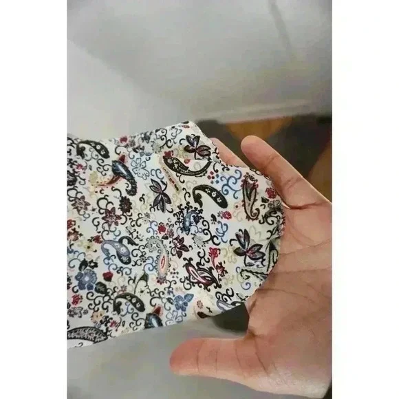 Collective Concepts Paisley Floral Blouse, Size MP - Picture 13 of 14